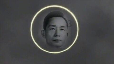 双人跨栏赛跑