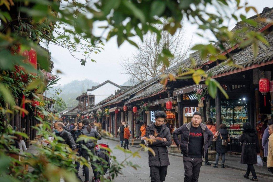 更轻更薄的铝创奇迹全铝家居，无可比拟的优越性